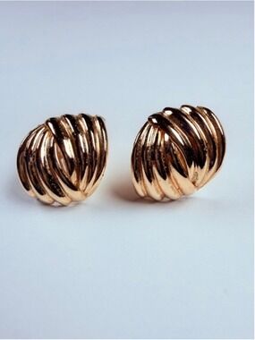 14K Solid Yellow Gold Jacmel Sculpted Streamline Cable Vintage Earrings JCM
